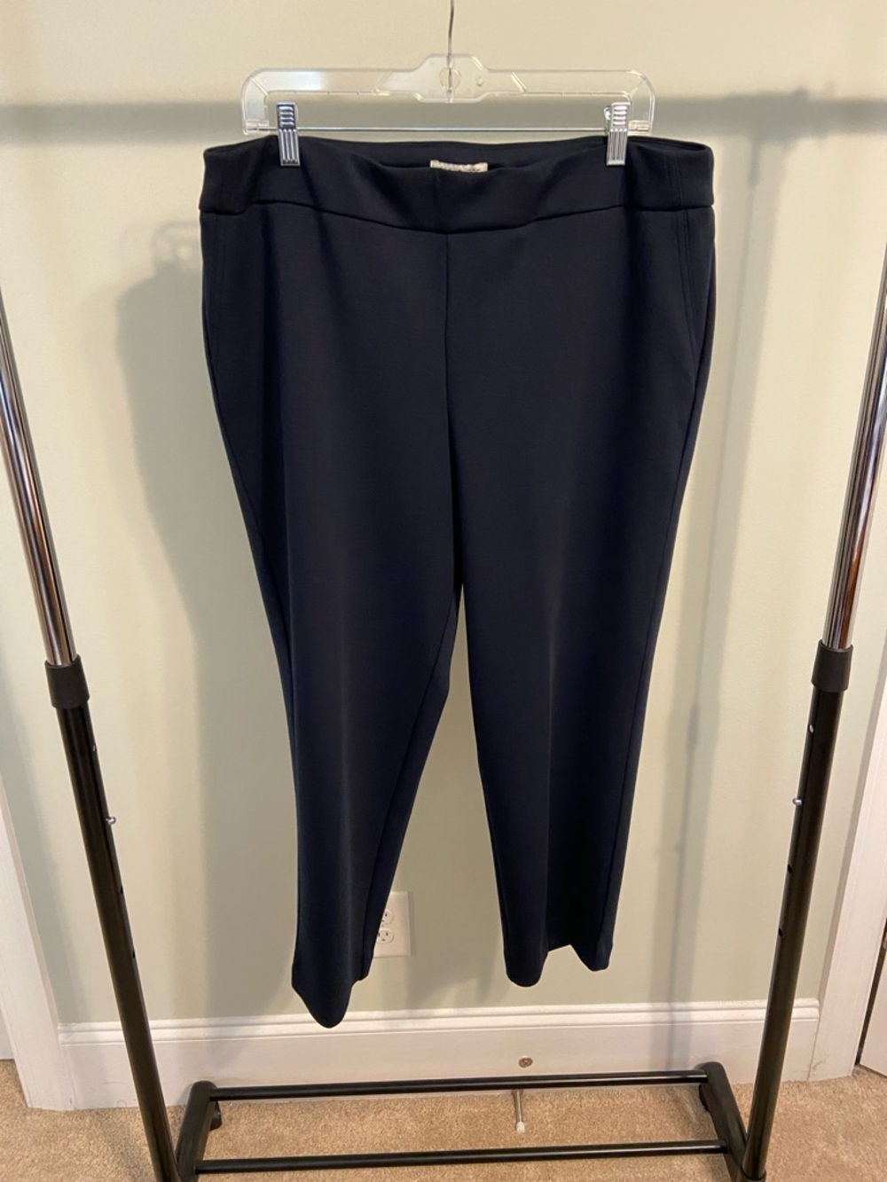 Rachel Zoe Navy Straight-Leg Pull-On  
Ankle Pants